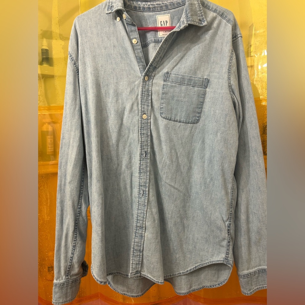 GAP Chambray Button-Up Shirt - Light Blue - Large
